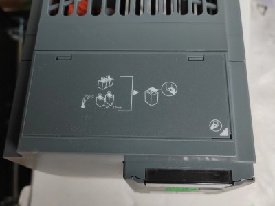 施耐德ATV310变频器ATV310HU55N4E 5.5千瓦 现货出售图4